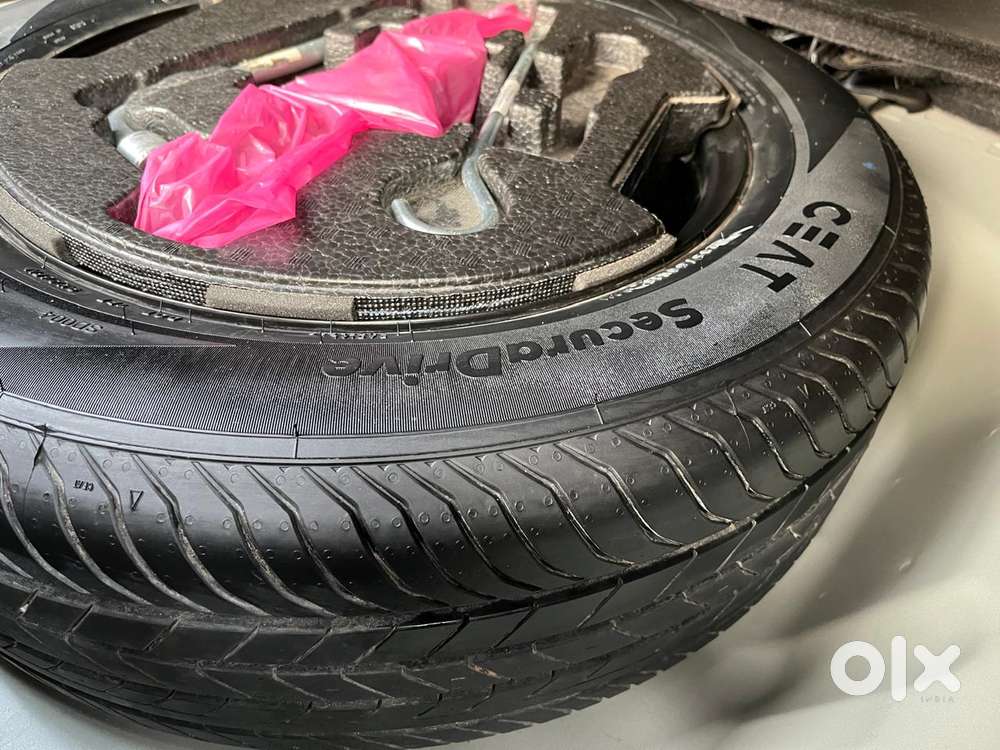 Maruti Suzuki Brezza 1.5 Vxi Smart Hybrid, 2022, Petrol