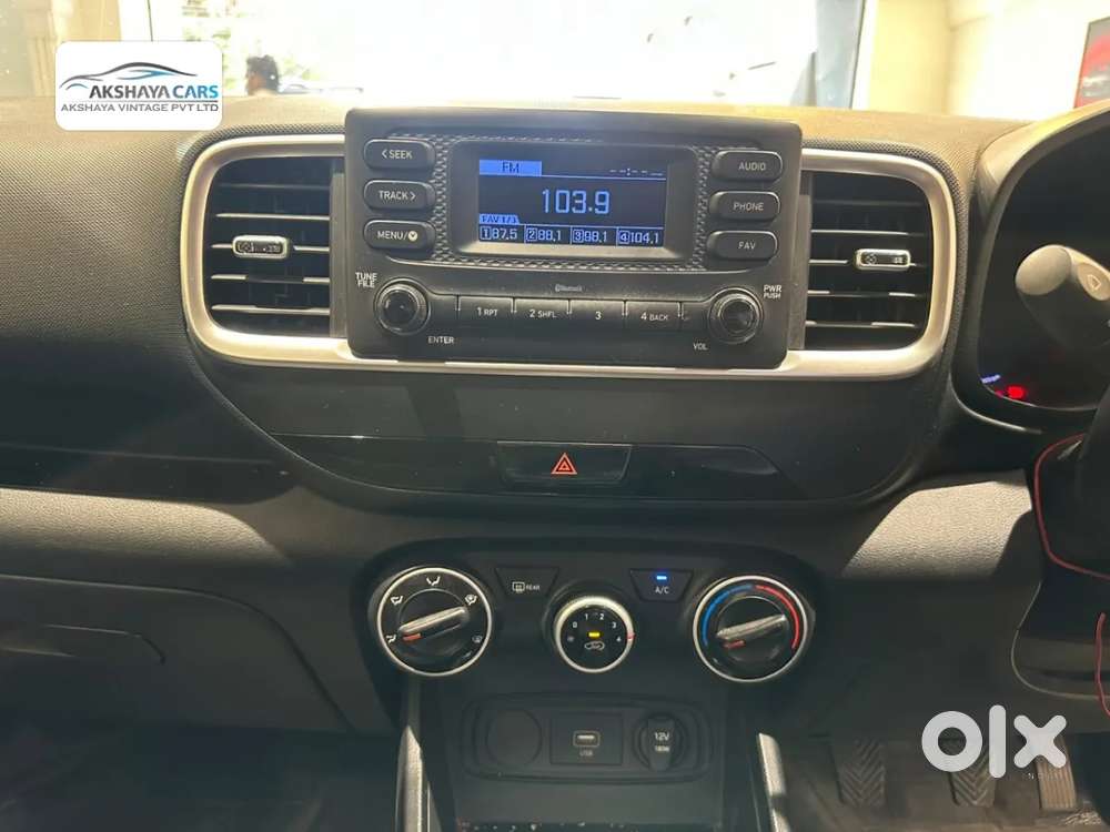 Hyundai Venue S 1.2 Petrol, 2019, Petrol