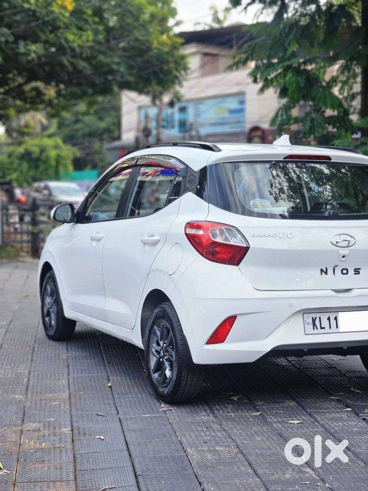 Hyundai Grand I10 Nios Amt Sportz, 2022, Petrol