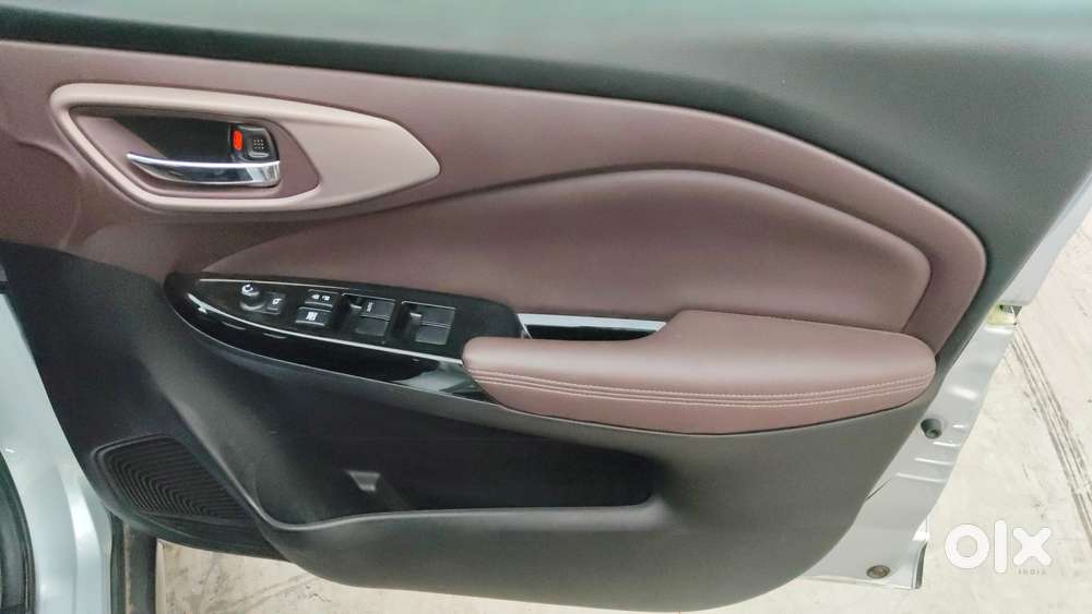 Toyota Urban Cruiser Taisor V 1.0 Petrol Mt, 2025, Petrol