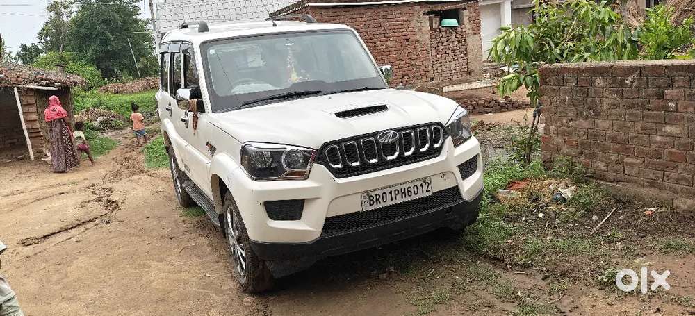 Mahindra Scorpio 2017 Diesel Manual