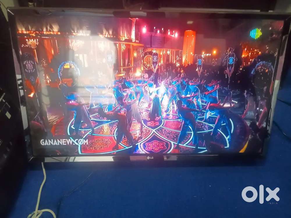 LG LED TV 32INCH FOR IMMEDIATE SALE