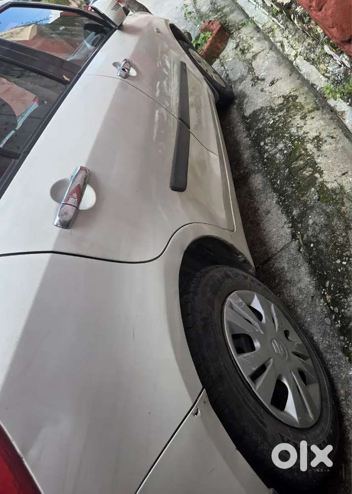 Well-maintained 2015 Swift Dzire Available For Sale.perfect For Family