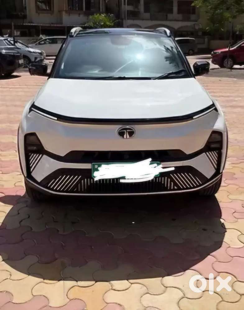 Tata Nexon Ev Empowered 45 Kw 2025, Low Kms Company Serviced Car