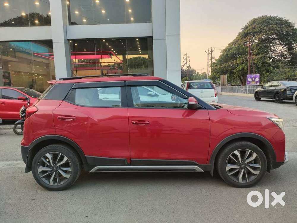 Mahindra Xuv300 W8, 2021, Petrol