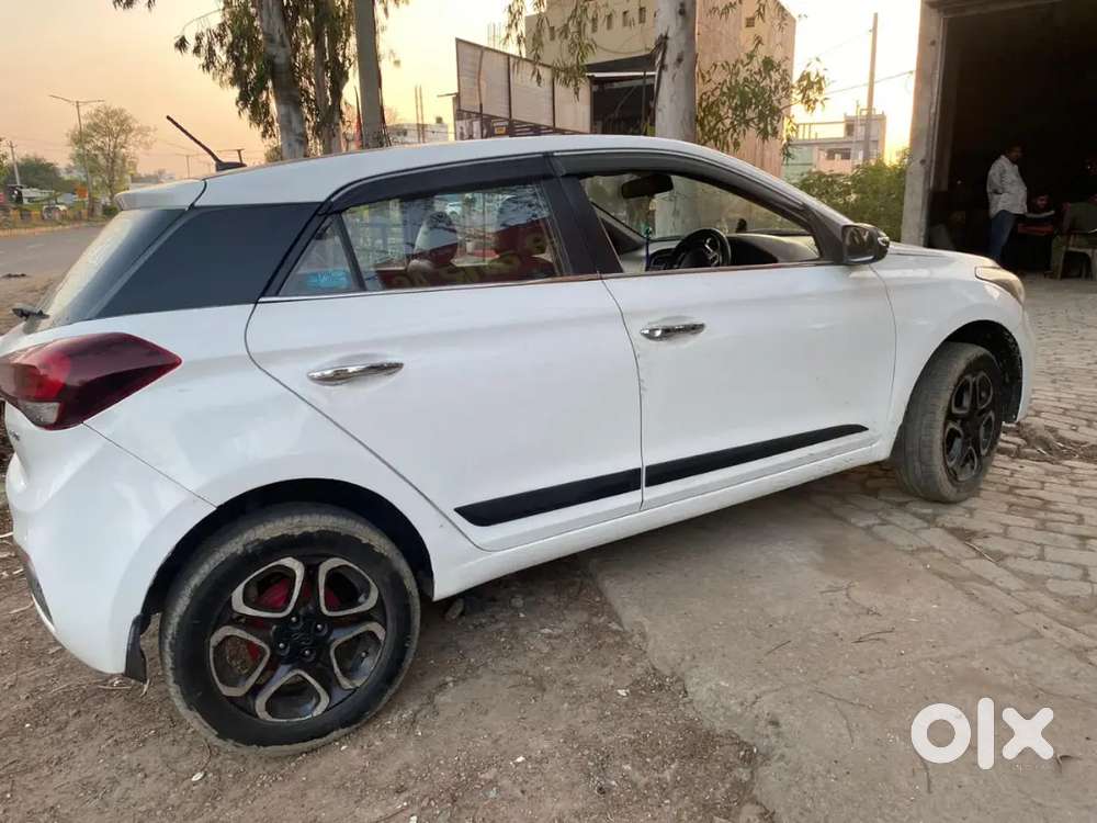 Hyundai I20 Active 18 Diesel 150000 Km Driven