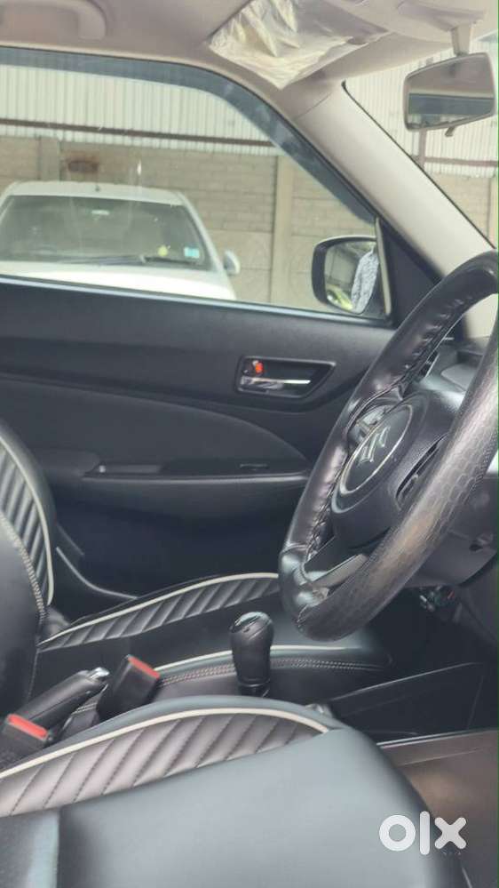 Maruti Suzuki Swift Vxi, 2021, Petrol