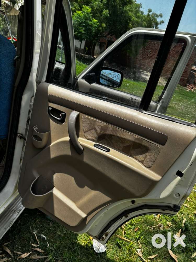 Mahindra Diesel Car 2012