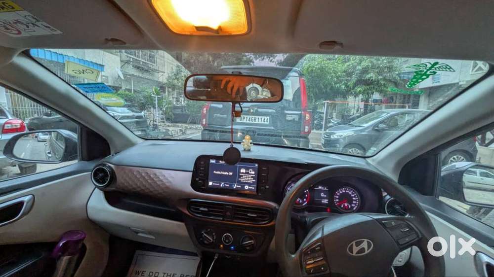 Hyundai Aura 2023 Cng Doctor Owned