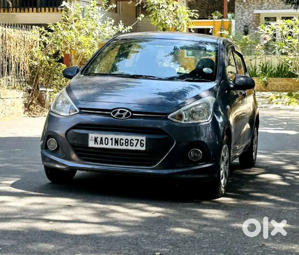 Hyundai Grand I10 2017 Petrol Well Maintained