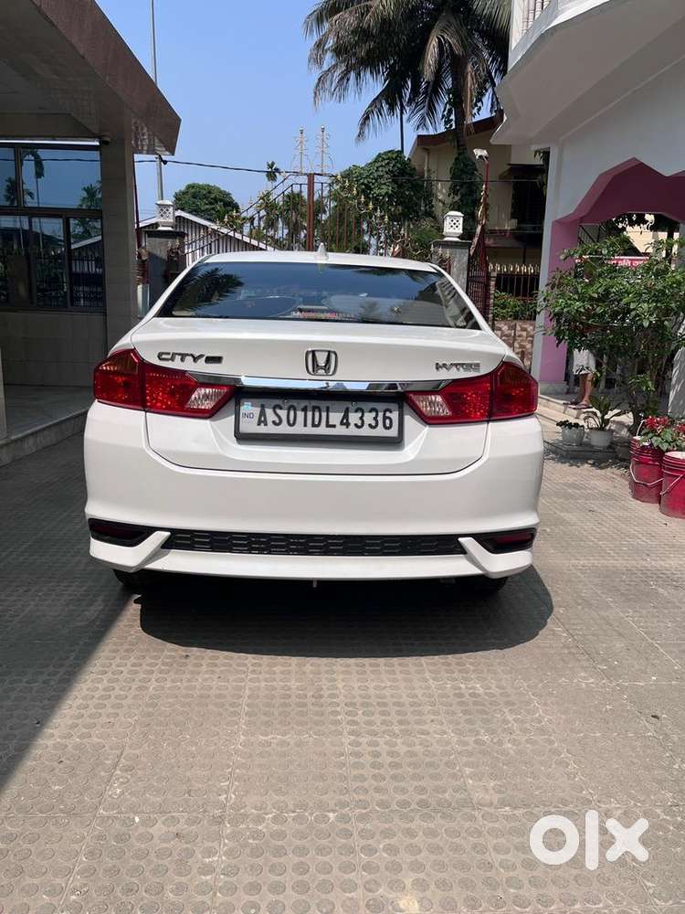 Honda City V 2017 Facelift Model  Petrol Well Maintained