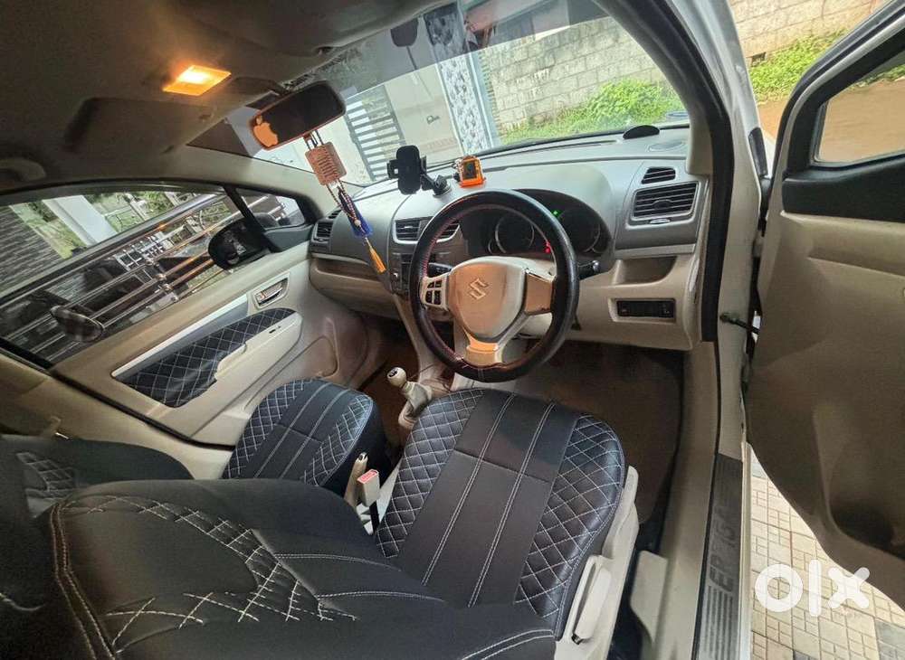 Maruti Suzuki Ertiga 2012