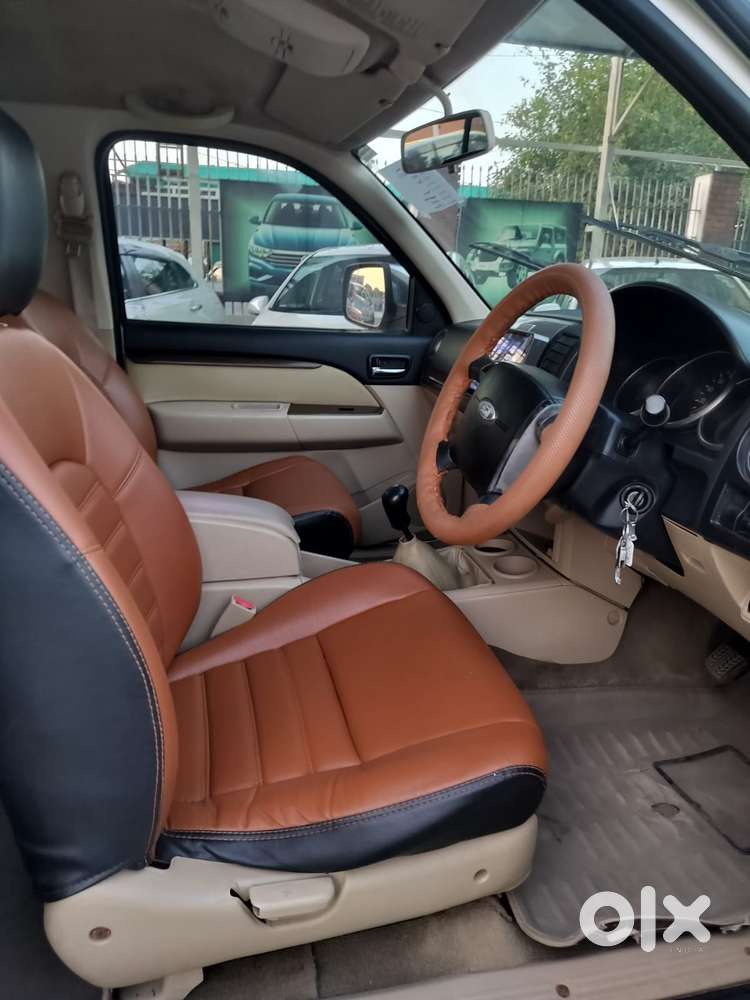 Ford Endeavour Titanium 2.2 4x2, 2013, Diesel