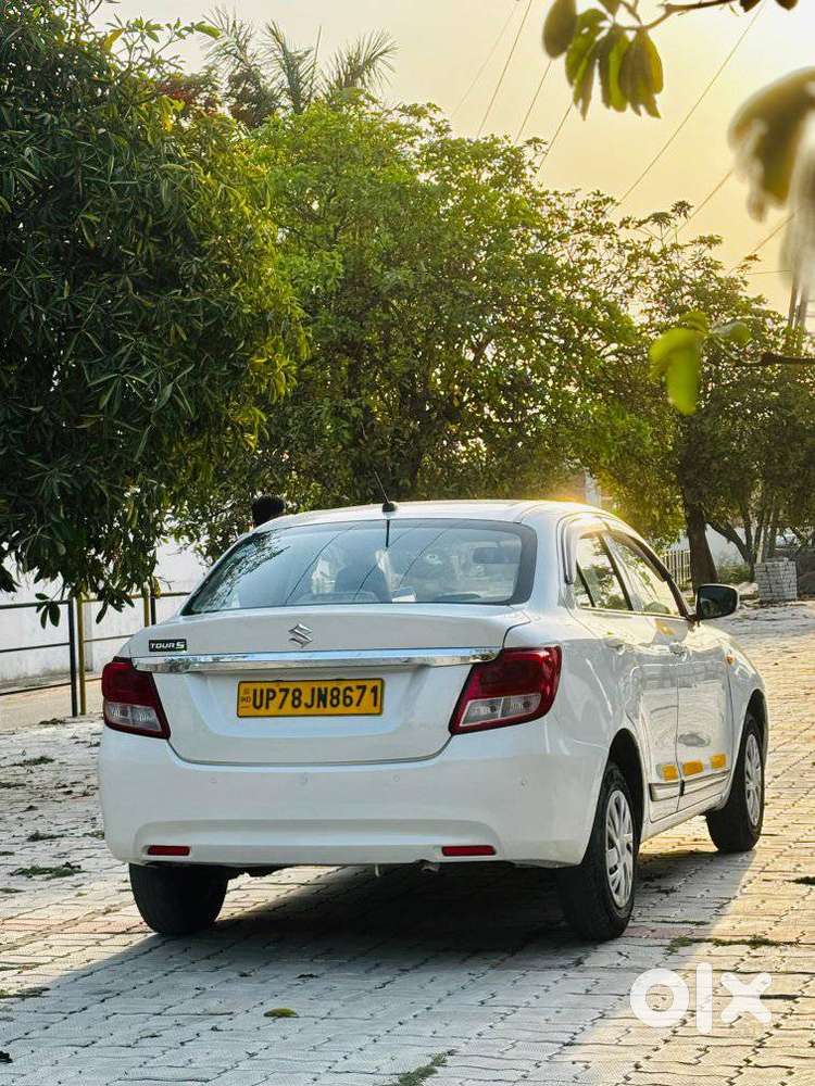 Maruti Suzuki Swift Dzire Lxi Option, 2023, Petrol