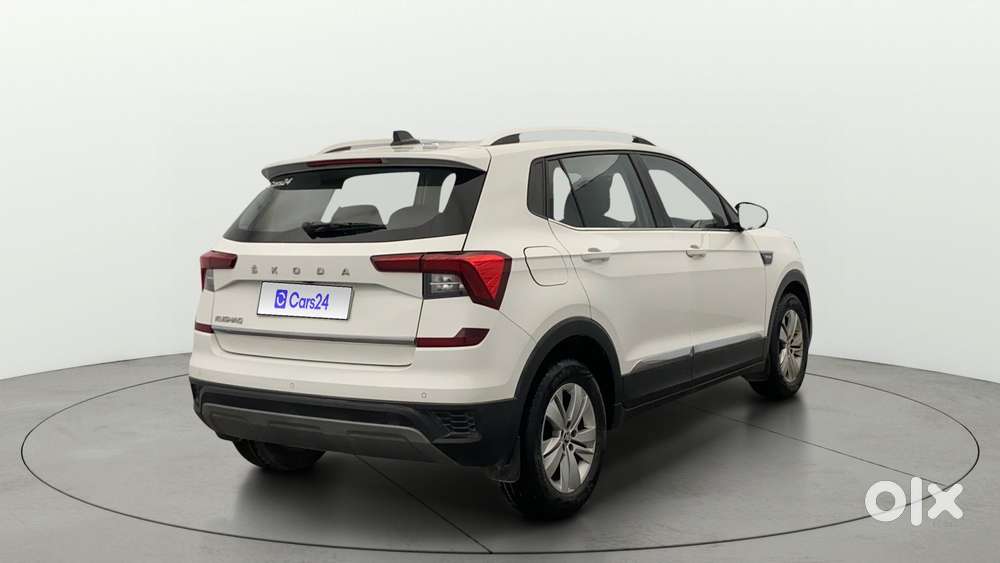 Skoda Kushaq 1.0 Tsi Ambition, 2022, Petrol