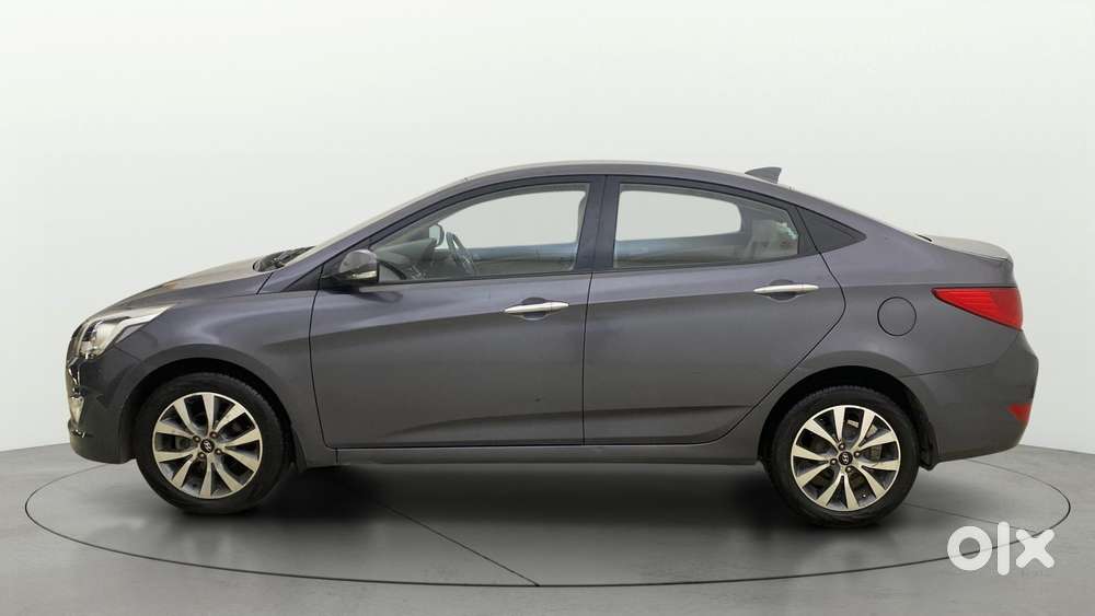 Hyundai Verna 1.6 Vtvt Sx, 2016, Petrol