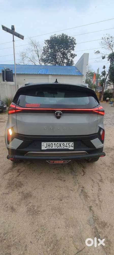 Tata Nexon Fearless Plus (ps)  1.2 Petrol Dca (adas), 2025, Petrol