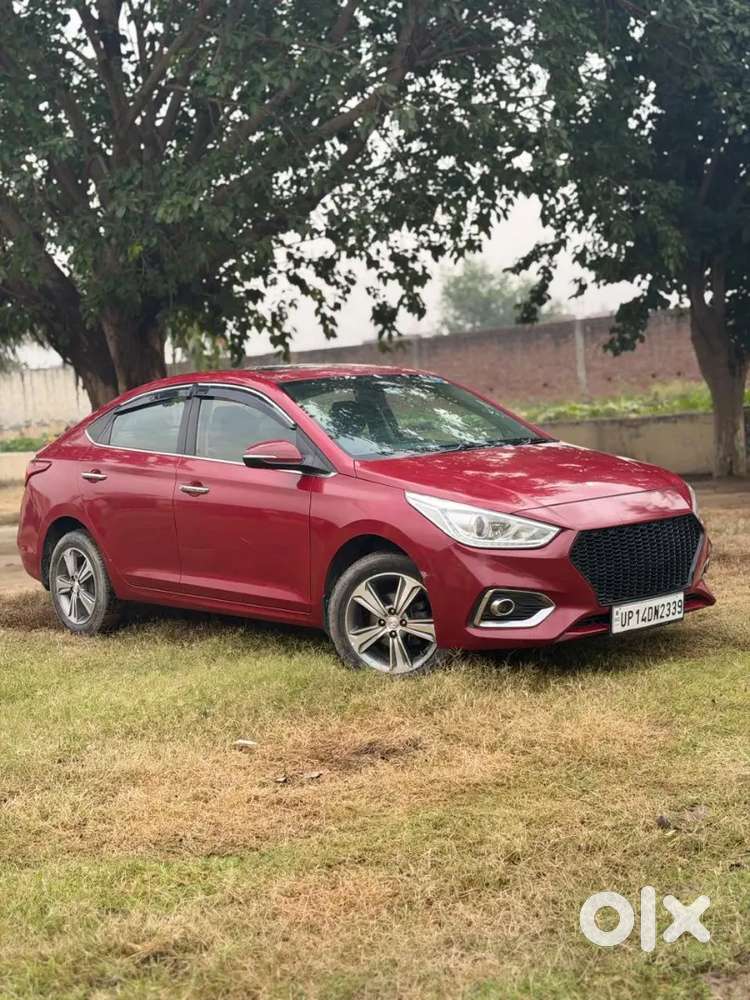 Hyundai New Verna Sx 2018 Urgent Néed Hai Paise Ki Flate Ka Loan Clear