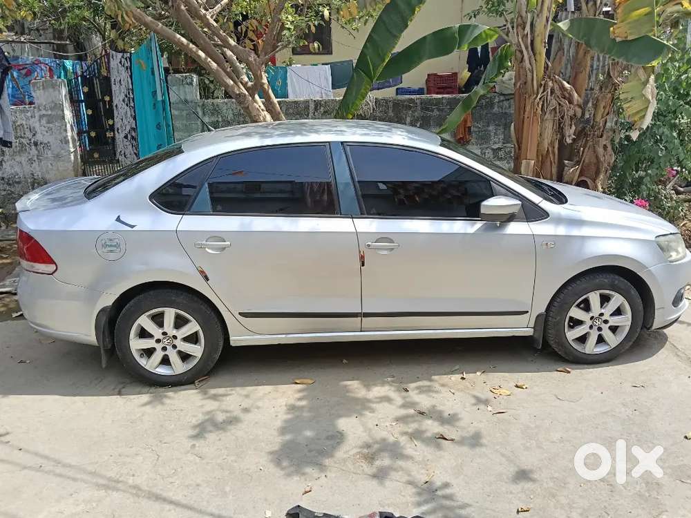 Volkswagen Vento 2011   2012 Rigisteshan