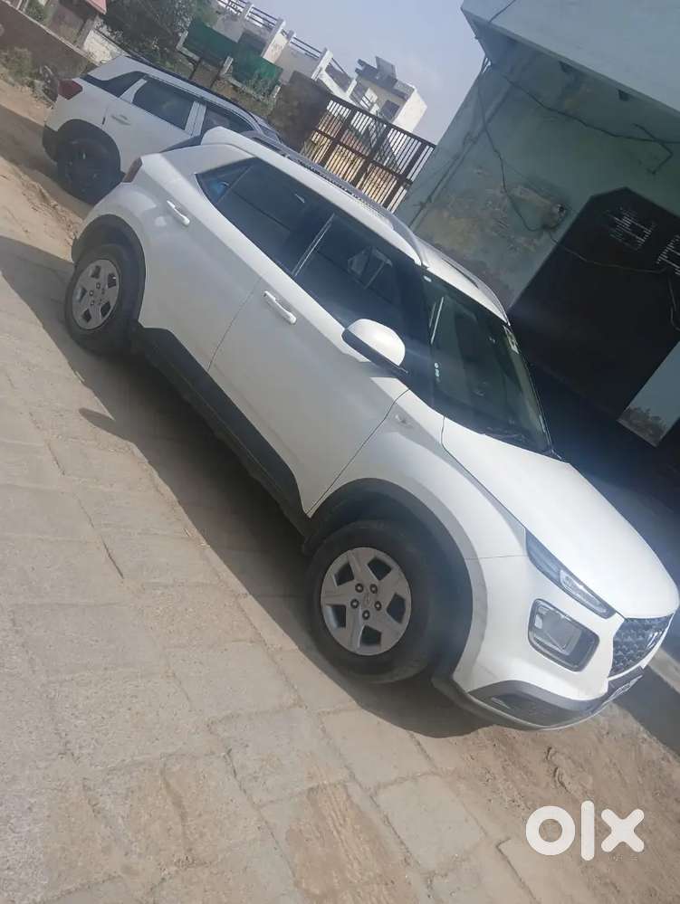 Hyundai Venue 2019 Petrol Good Condition