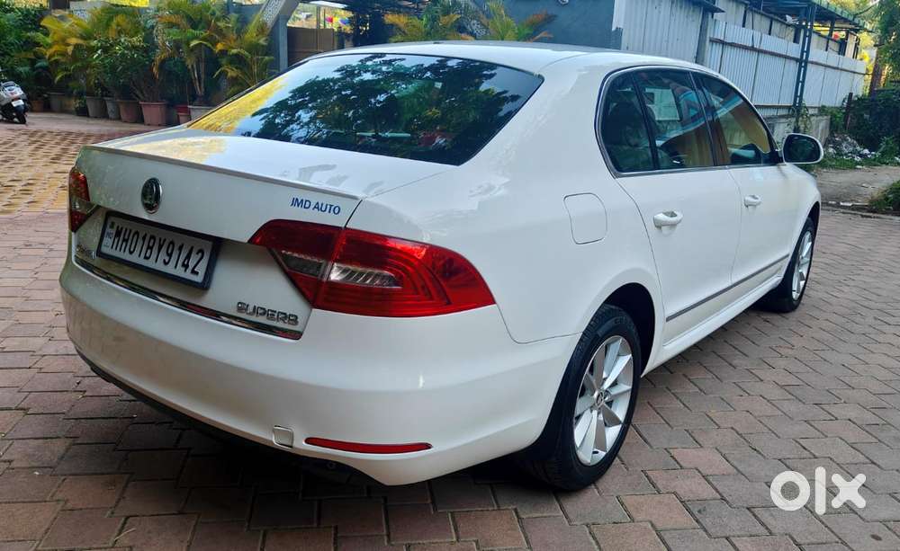 Skoda Superb 2013-2015 Elegance 1.8 Tsi Mt, 2015, Petrol