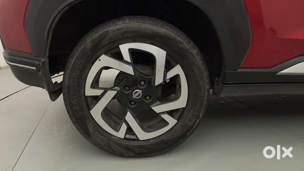 Nissan Magnite 1.0 Xv Premium Turbo Cvt (o) Dual Tone, 2022, Petrol