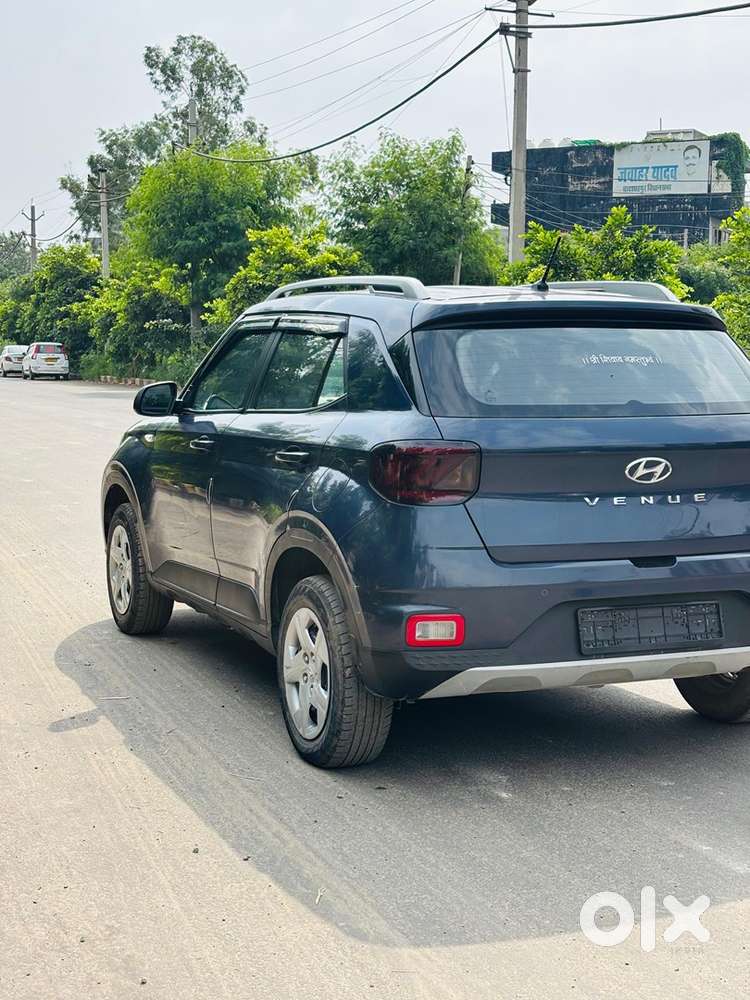 Hyundai New Venue 2021