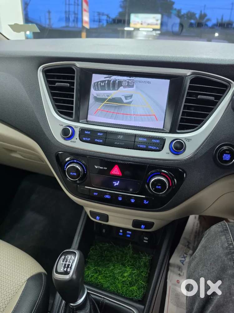 Hyundai Verna 1.6 Sx (o) Vtvt, 2018, Petrol