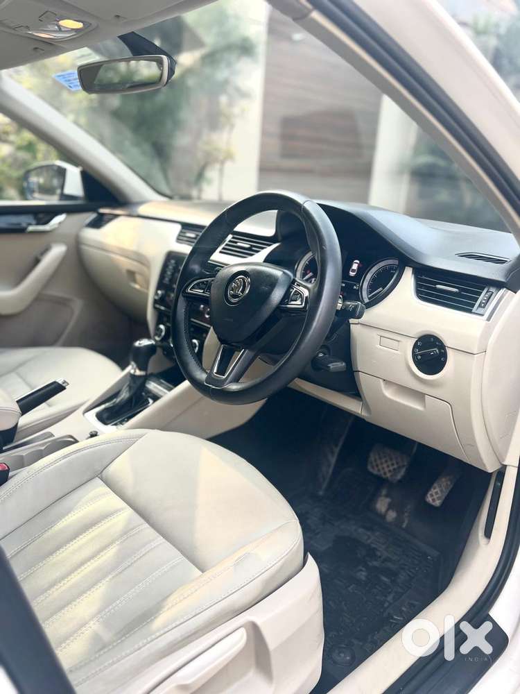 Skoda Octavia 1.8 Tsi Style Plus At, 2018, Petrol