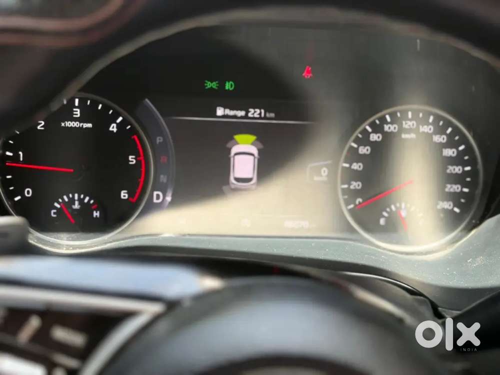 Kia Seltos X Line Automatic