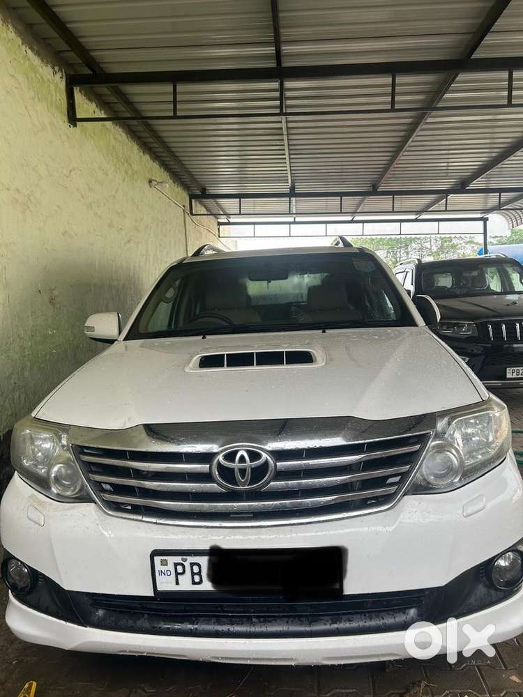 Toyota Fortuner Diesel 2013