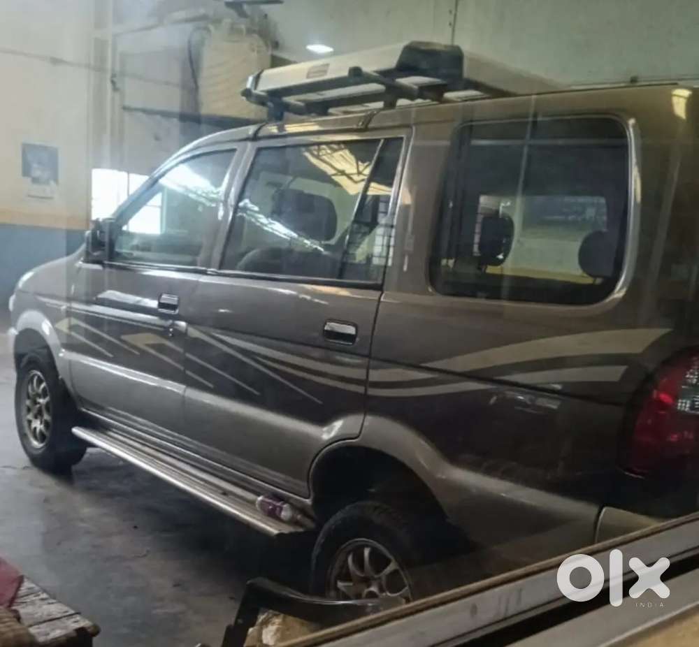 Chevrolet Tavera 2013