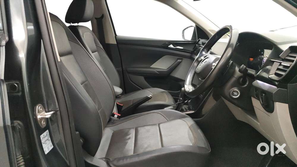 Skoda Kushaq 1.0 Tsi Style At, 2023, Petrol