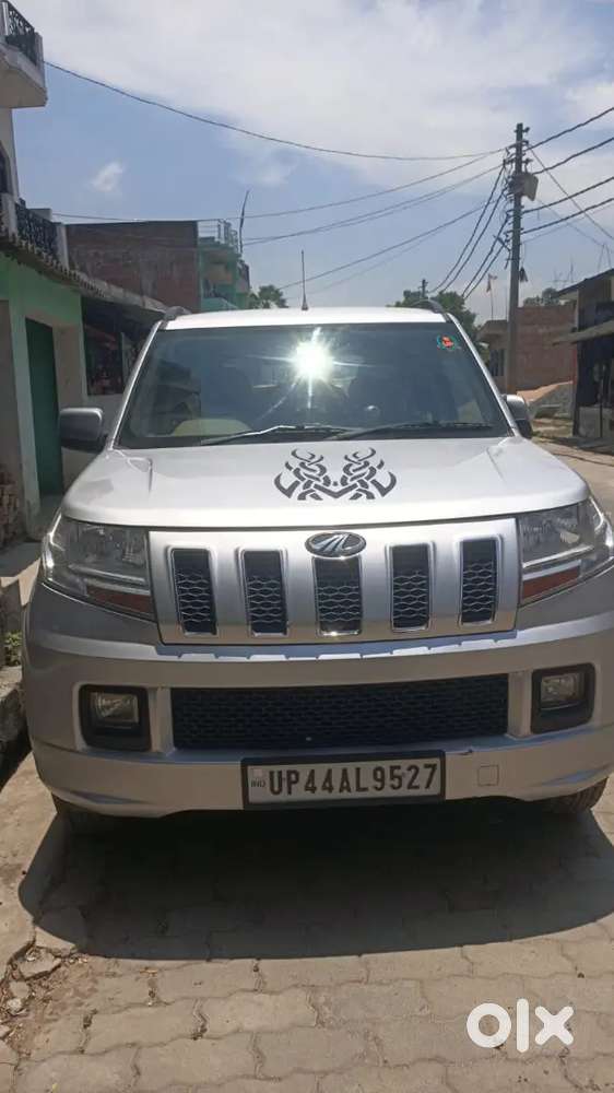 Mahindra Tuv 300 2017 Diesel 112000 Km Driven