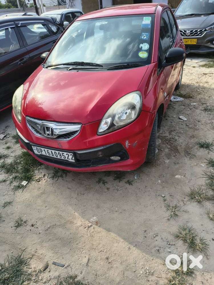 Honda Brio V Automatic, 2013, Petrol