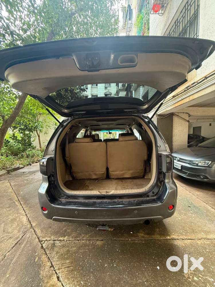 Toyota Fortuner Diesel 2011