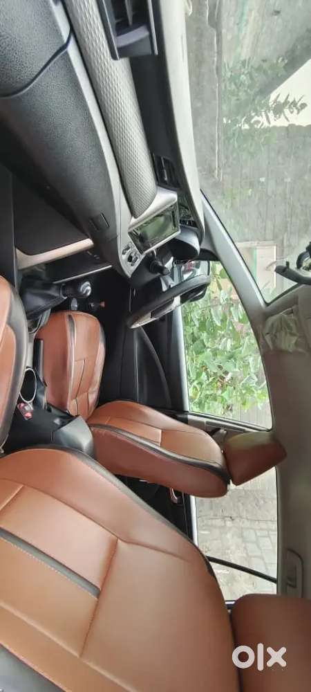 Toyota Innova Crysta