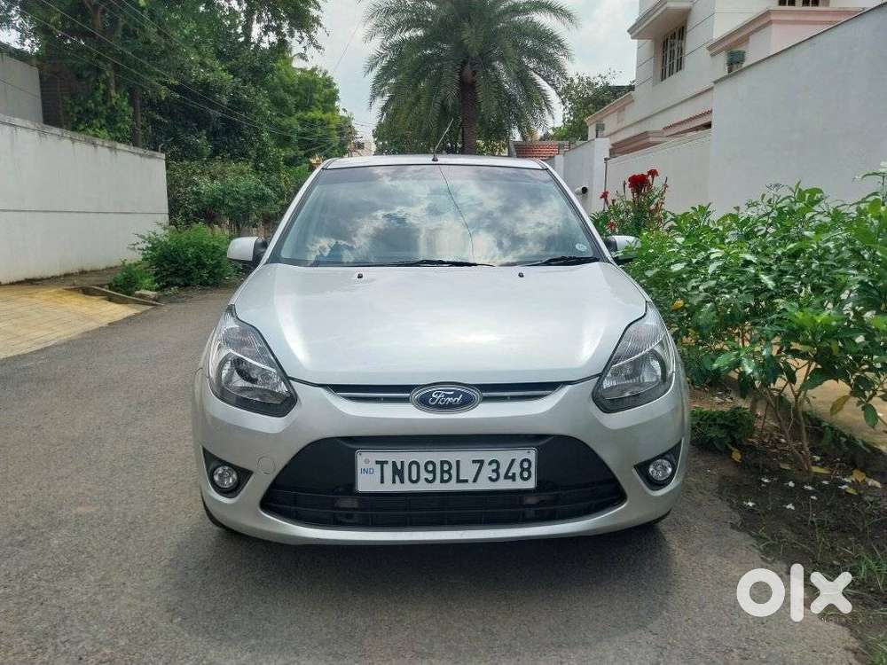 Ford Figo 1.2p Titanium Plus Mt, 2011, Petrol