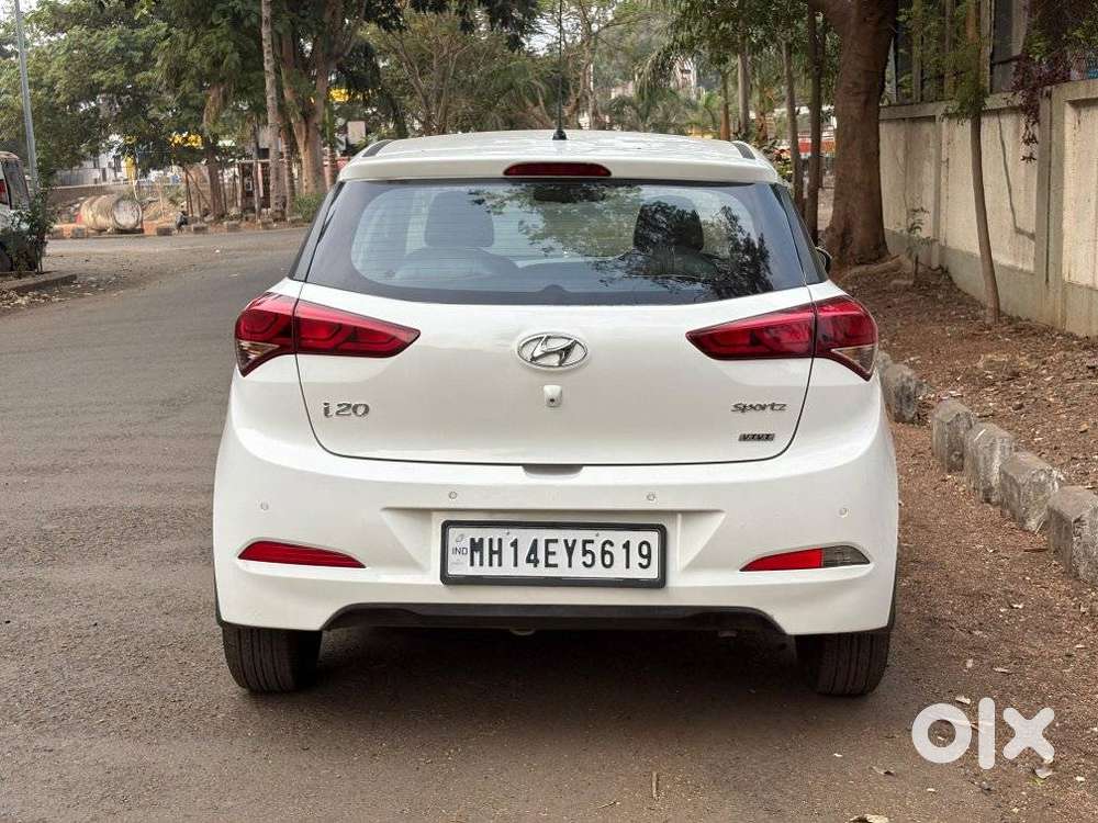 Hyundai I20 Sportz Plus, 2015, Petrol