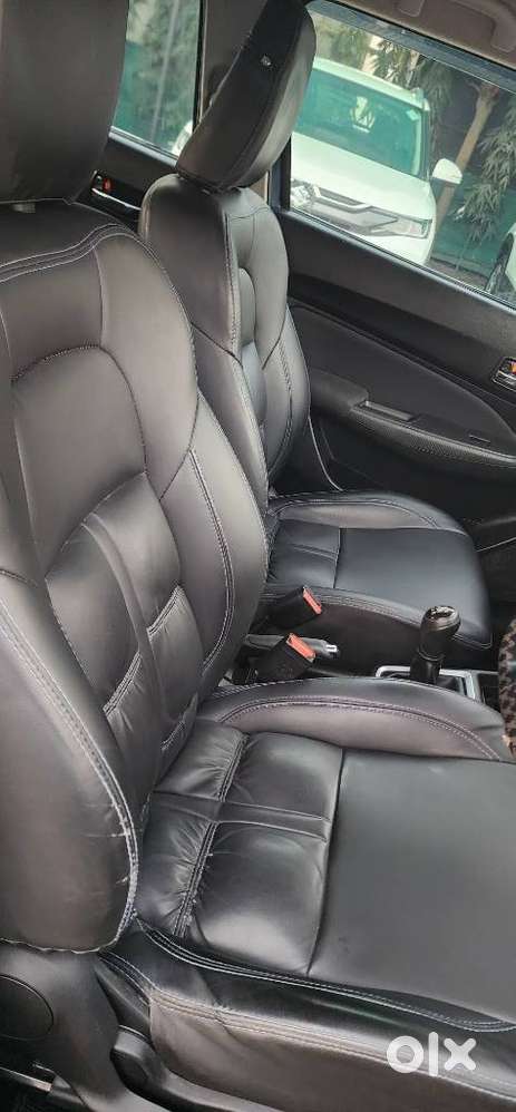 Maruti Suzuki Swift Vxi + Manual, 2022, Petrol