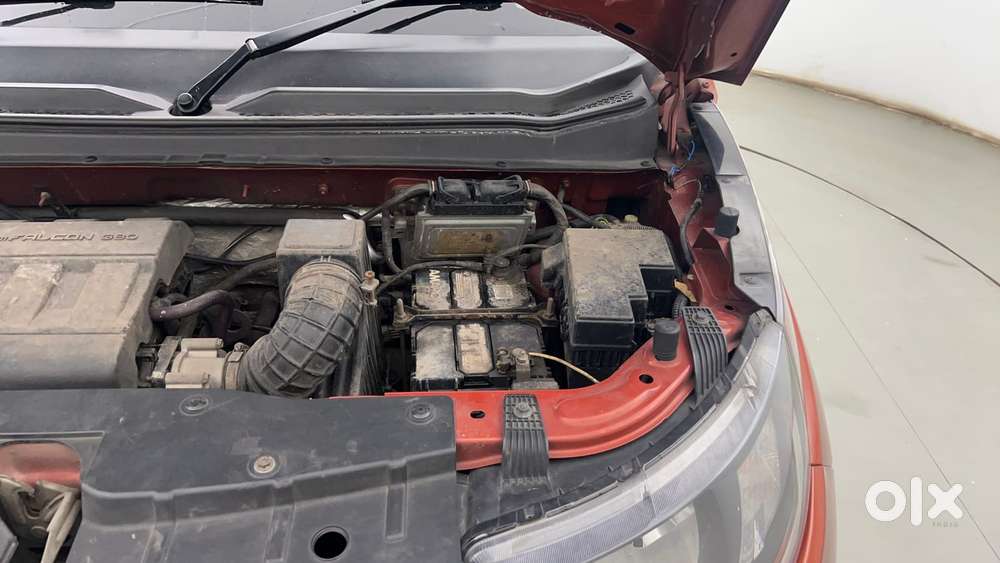 Mahindra Kuv 100 Mfalcon G80 K6 Plus, 2017, Petrol
