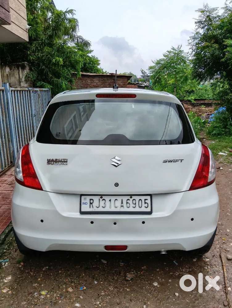 Maruti Suzuki Swift 2014 Diesel 123500 Km Driven Brand New Condition