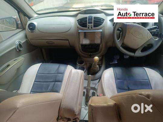 Mahindra Quanto C8, 2013, Diesel