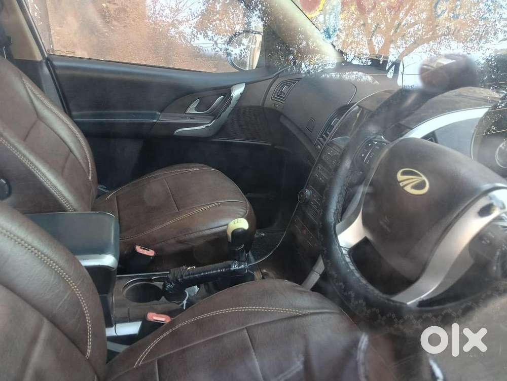 Urgent Sell Mahindra Xuv500 2013 Diesel Well Maintained