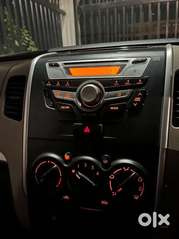 Maruti Suzuki Wagon R Vxi, 2015, Petrol