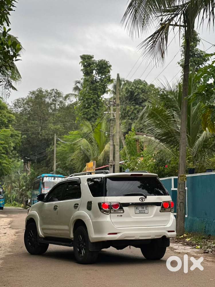 2015 Toyota Fortuner Diesel, 187000 Km Driven