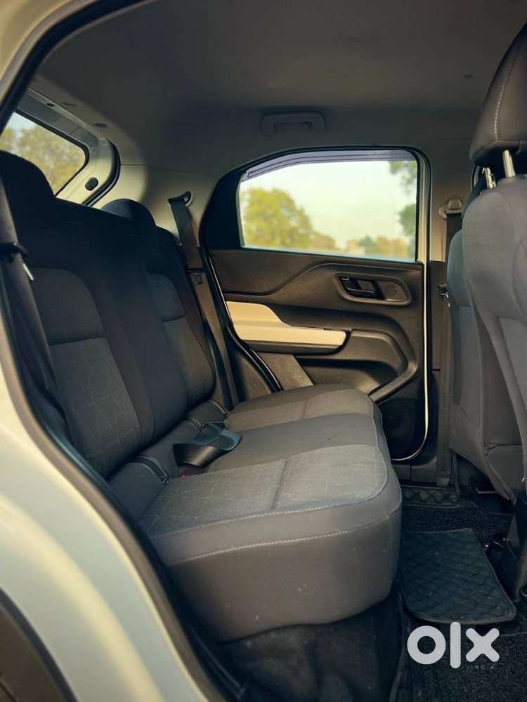 Tata Punch 1.2 Revotron Accomplished Camo Edition, 2022, Petrol