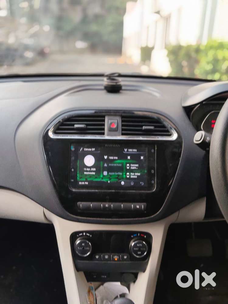 Tata Tiago 1.2 Revotron Xza, 2024, Petrol