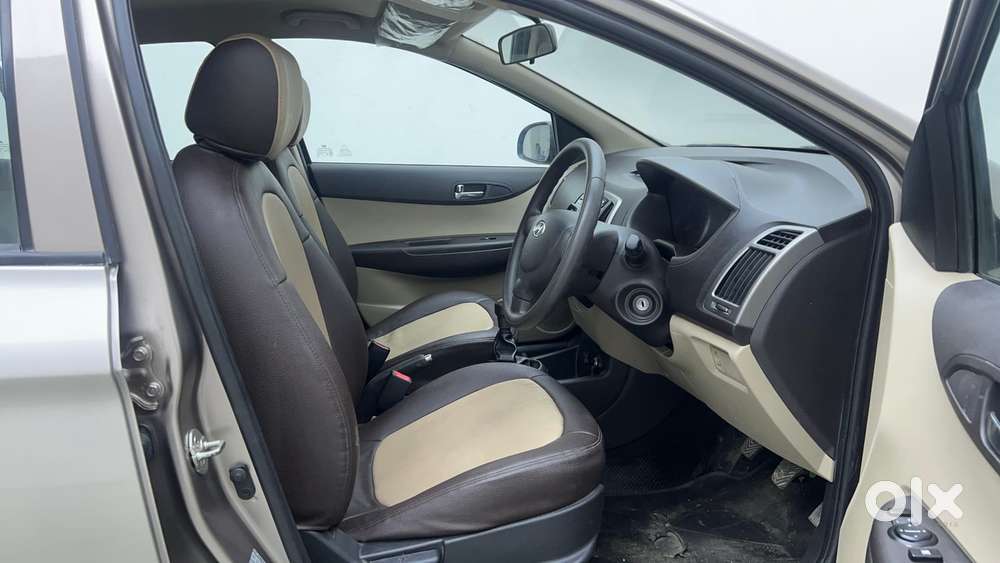 Hyundai I20 Magna, 2012, Petrol