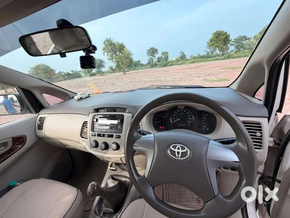 Toyota Innova 2012 Manual